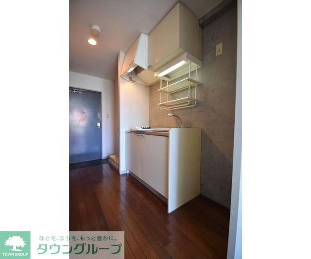 ノーサレンダーの物件内観写真