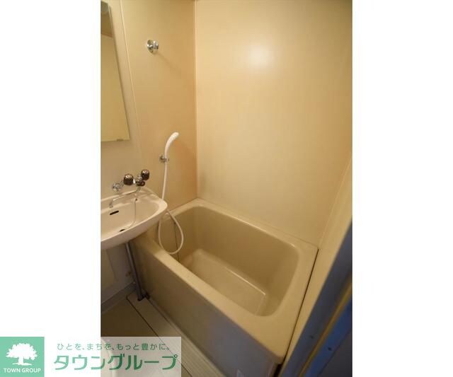 ノーサレンダーの物件内観写真