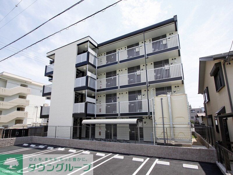 レオパレスＴＷＯビレッジの物件外観写真