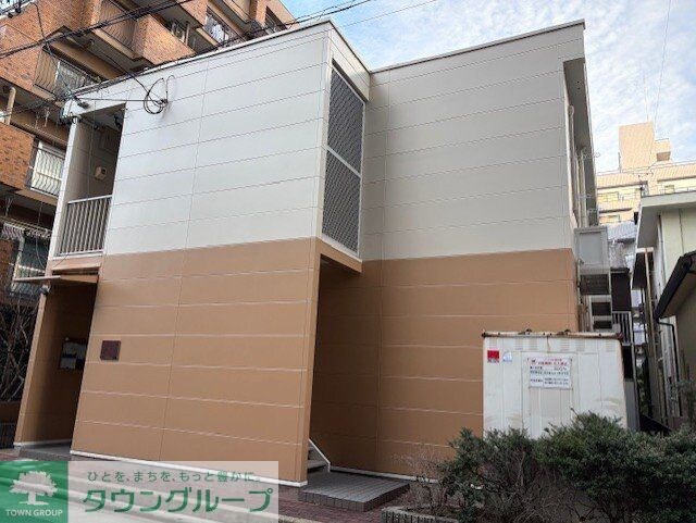 レオパレスＴＡＫＥＢＡＳＨＩの物件外観写真