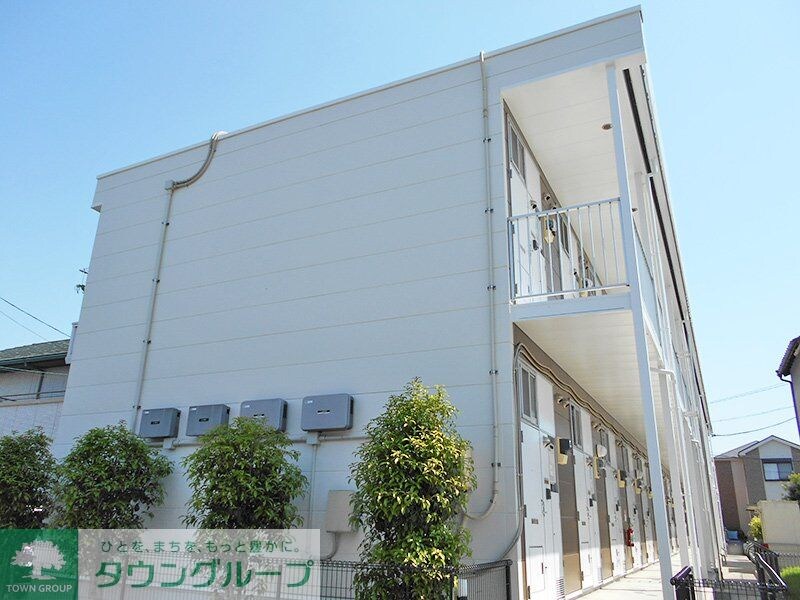 レオパレスグリーングラスの物件外観写真