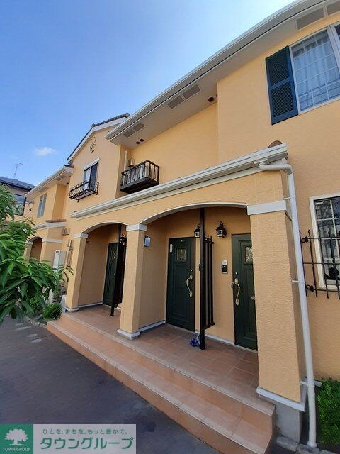 アクテュエルの物件外観写真