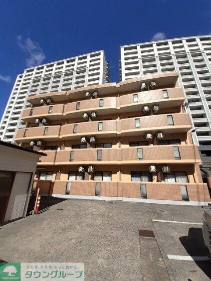 アベニュー名駅の物件外観写真