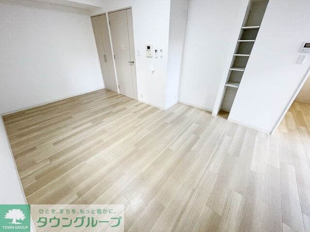 カスタリア栄の物件内観写真