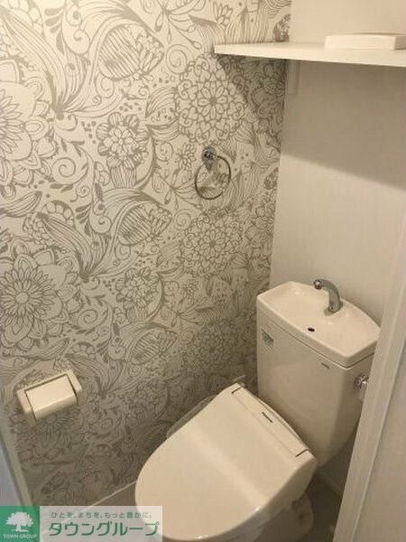 セブンシーズン栄生の物件内観写真