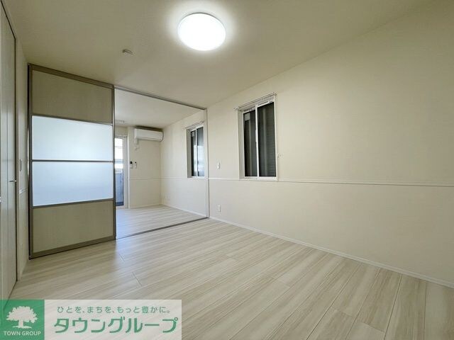 メゾンクレセントII八田の物件内観写真