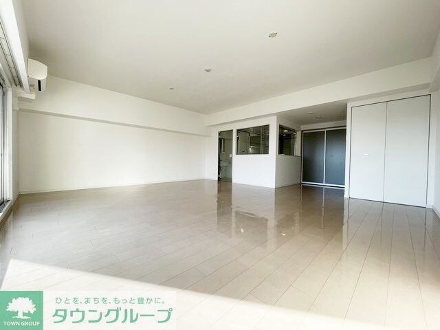 カスタリア伏見の物件内観写真