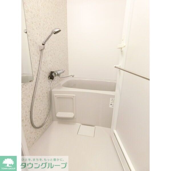 ディアレイシャス泉の物件内観写真