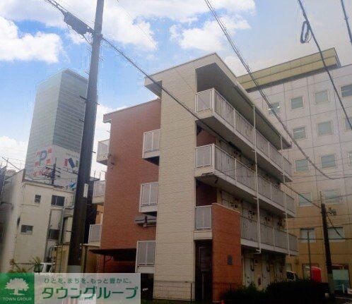 レオパレス名駅の物件外観写真