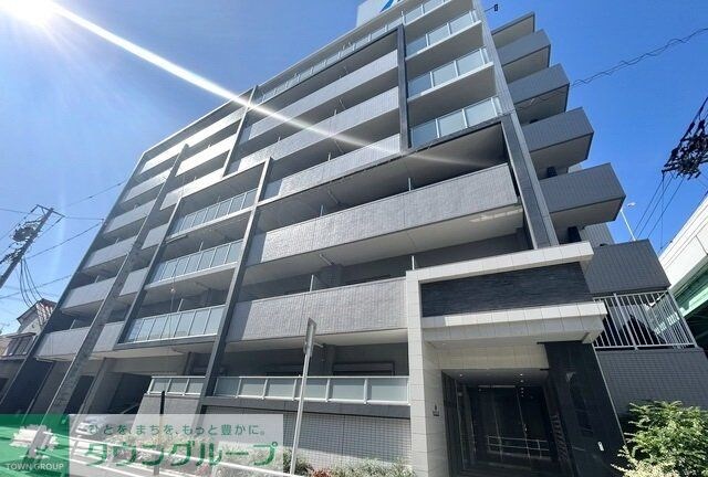 メイプル岩塚本通の物件外観写真