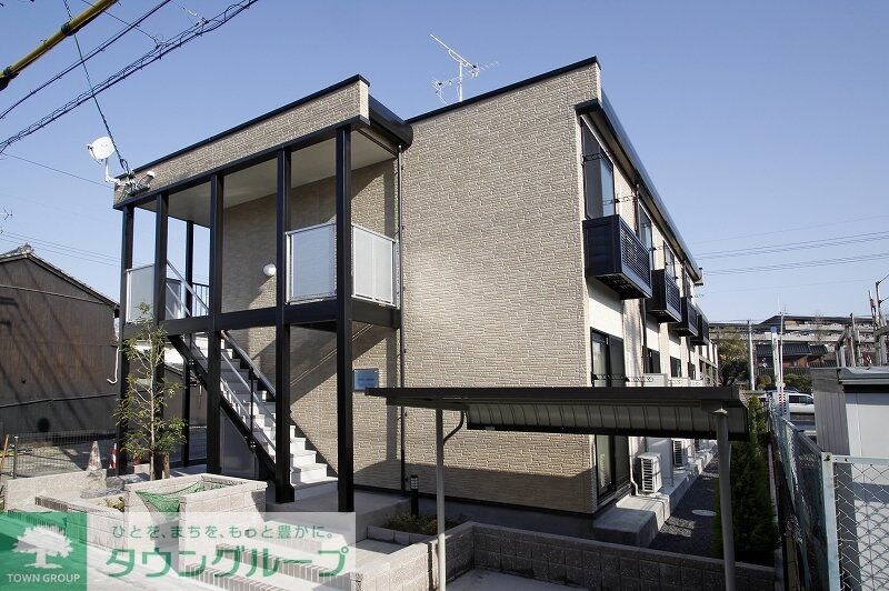 レオパレスどるちぇ志賀本通の物件外観写真