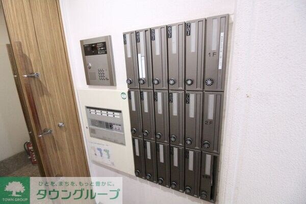 フローラル尾頭橋の物件内観写真