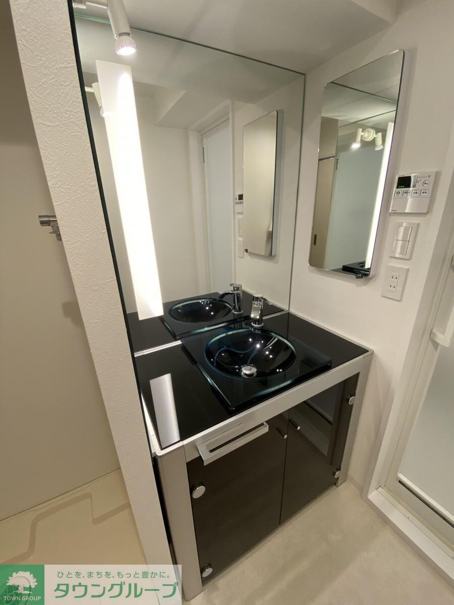 ファーストレジデンス栄の物件内観写真