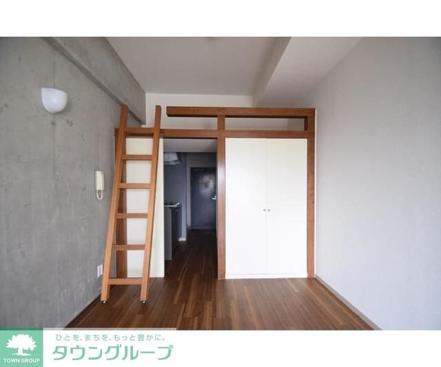 ノーサレンダーの物件内観写真