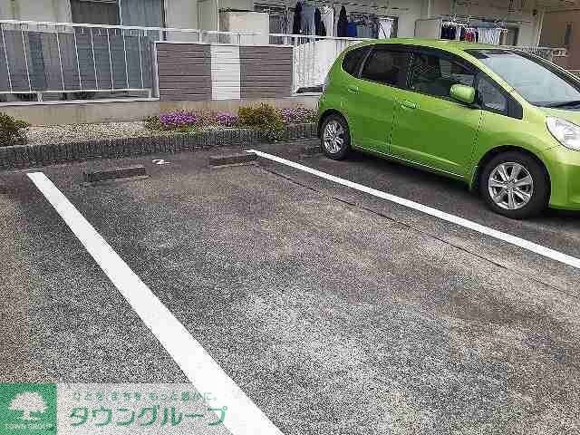 メゾンエクセル日比津の物件内観写真