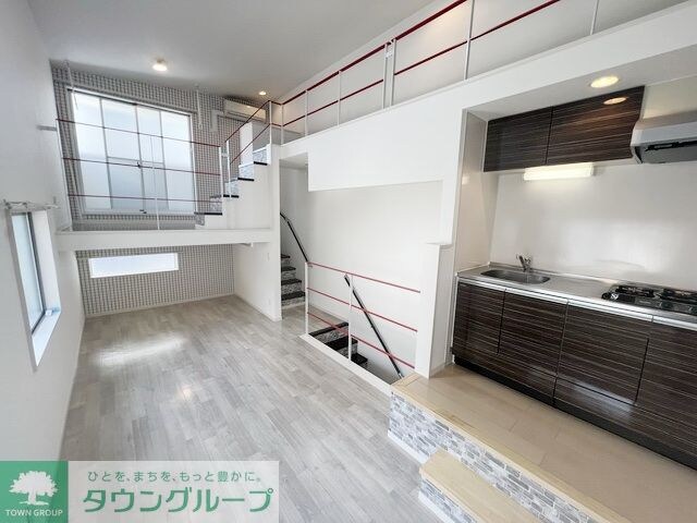 White Hills Eastの物件内観写真