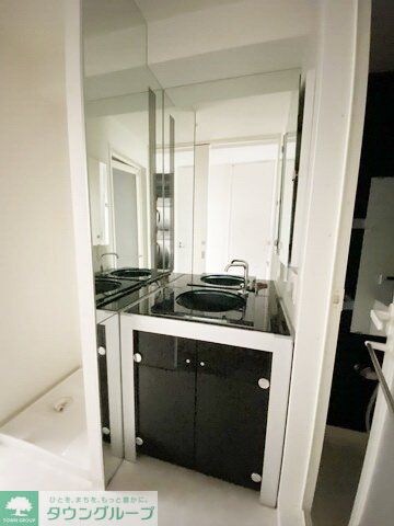 CASTELLO LUSSOの物件内観写真