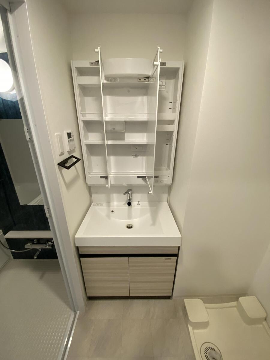 ヒヴィ・カーサ名駅西の物件内観写真