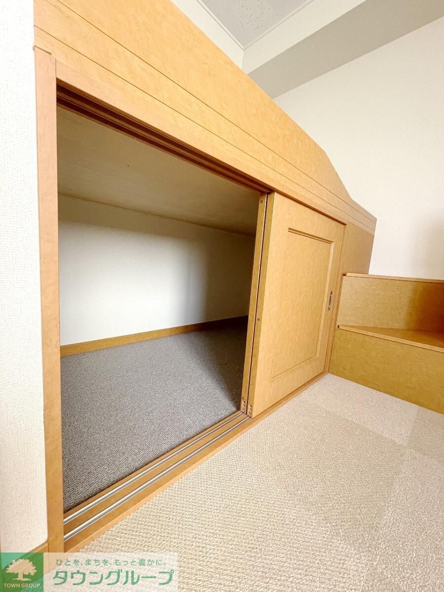 レオパレスプランドール高島の物件内観写真