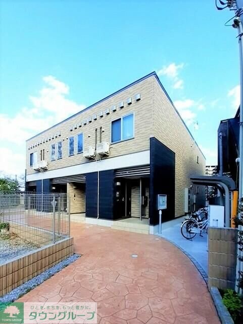 リジエール・ウエストの物件外観写真