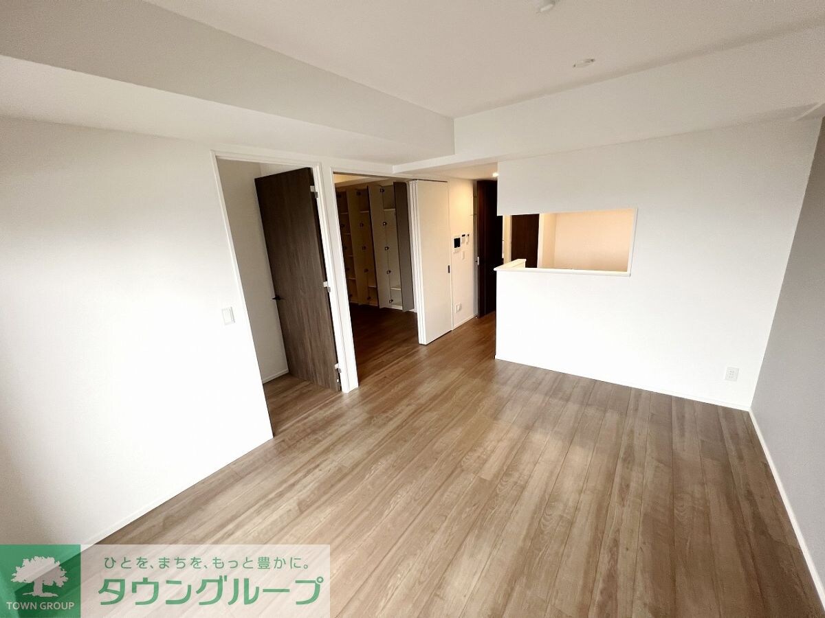 ロイジェント志村坂上の物件内観写真