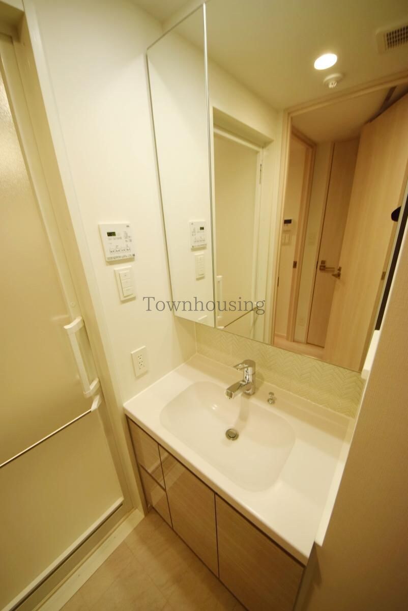 シーズンフラッツ住吉の物件内観写真