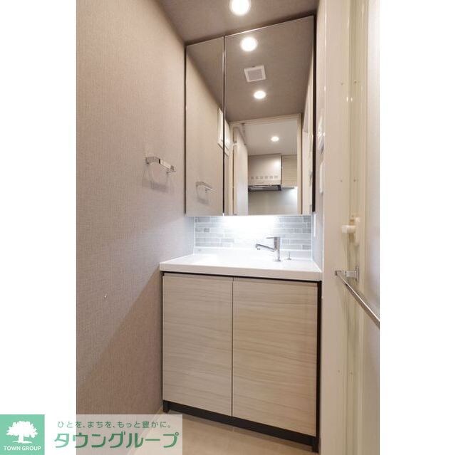 コンフォリア大島ＤＥＵＸの物件内観写真