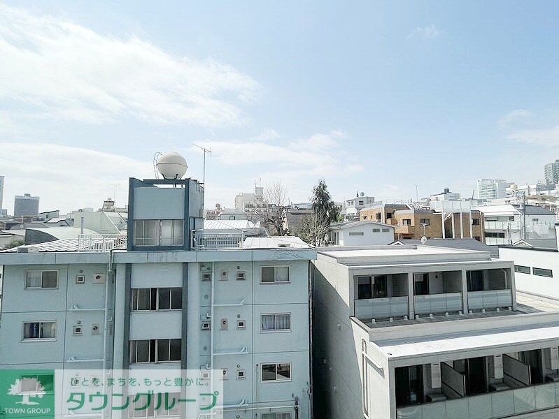 オーパスレジデンス南青山の物件内観写真