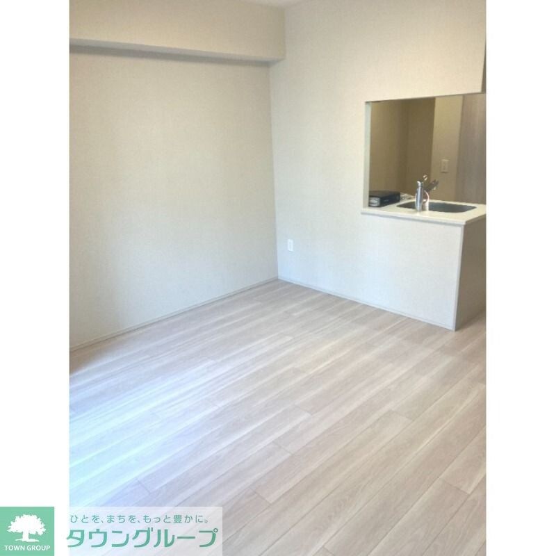 クリオラベルヴィ新富町の物件内観写真