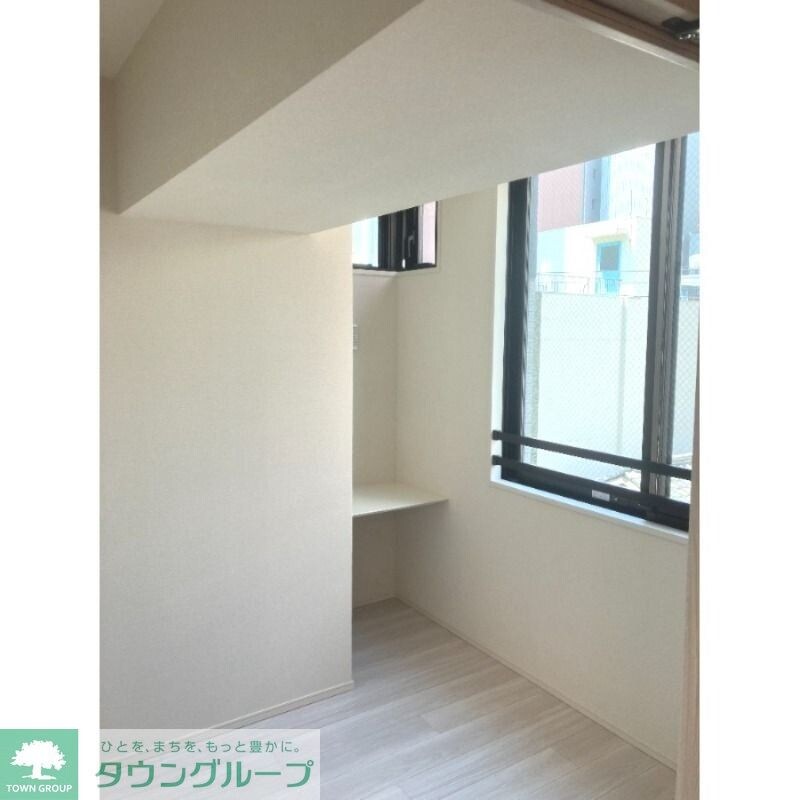 クリオラベルヴィ新富町の物件内観写真