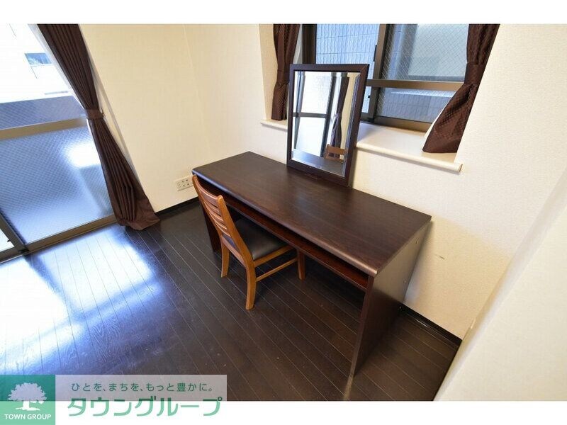 トーシンフェニックス芝アストラーレの物件内観写真