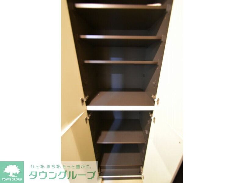 トーシンフェニックス芝アストラーレの物件内観写真