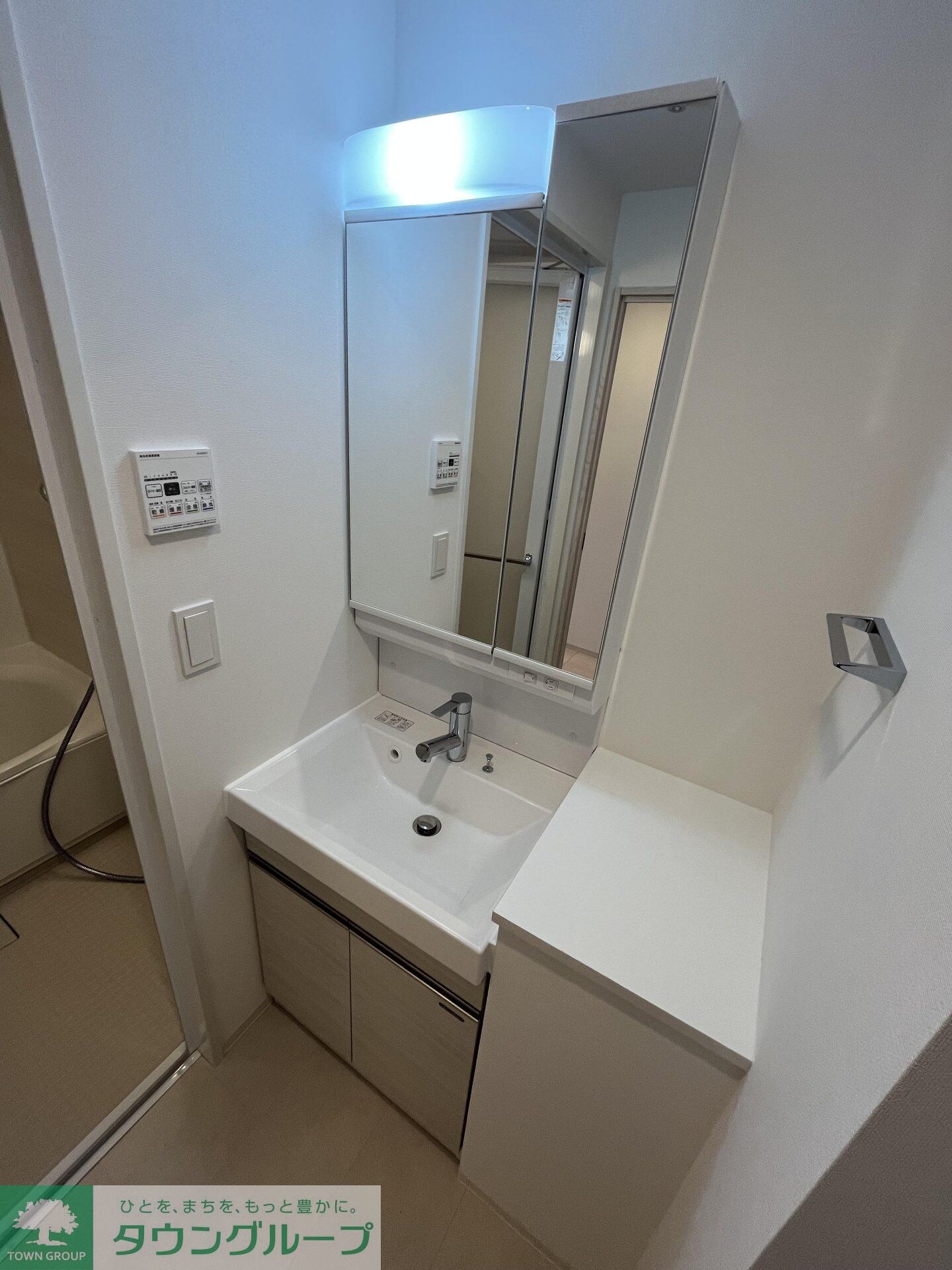 コンフォリア・リヴ豊洲キャナルの物件内観写真