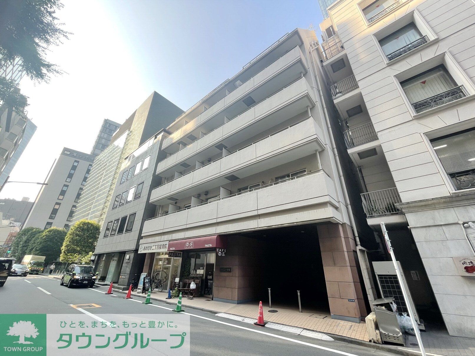 オリエントニュー赤坂の物件外観写真