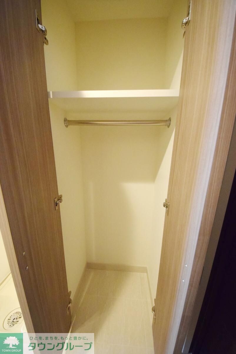 ONE ROOF RESIDENCE KIBA WESTの物件内観写真