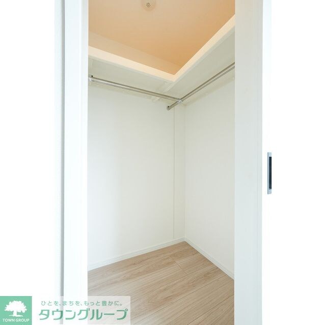 ＥｓＴＲＵＴＨ　ＭＡＧＯＭＥの物件内観写真