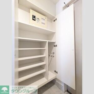 エムジー目黒駅前の物件内観写真