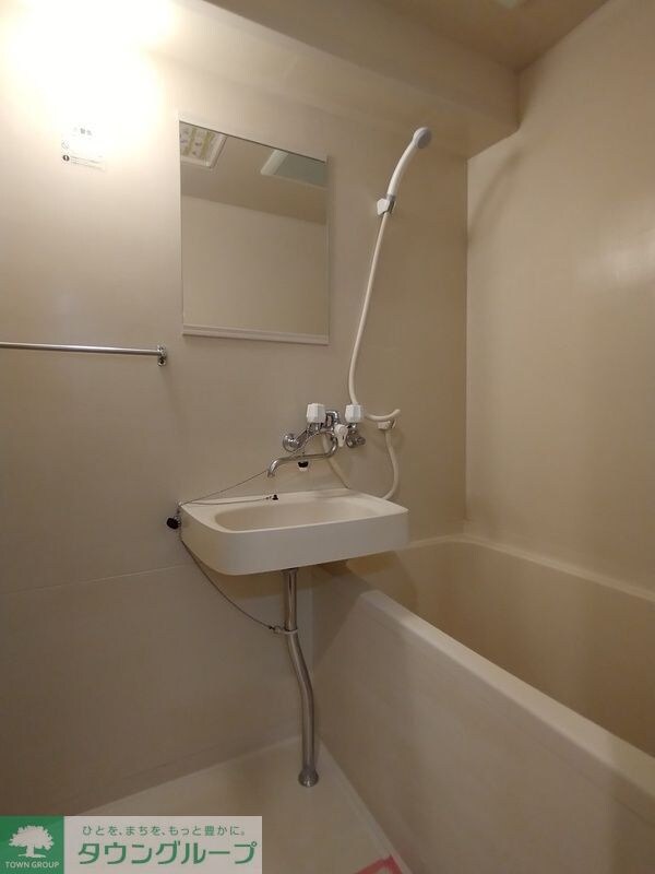 リクレイシア西麻布I番館の物件内観写真