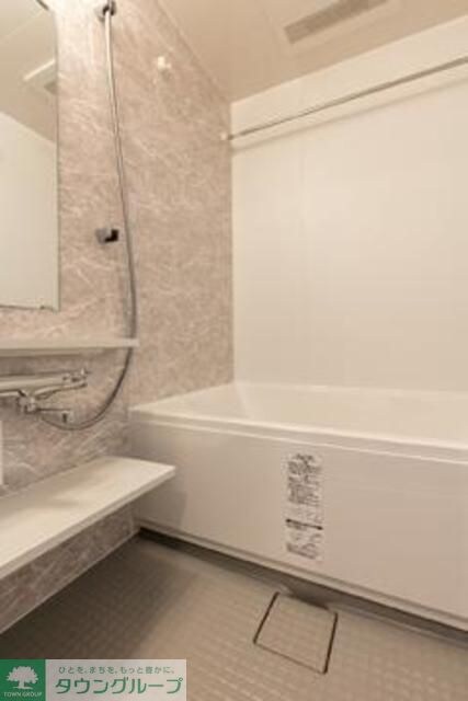 ＡＬＩＶＩＯ西麻布の物件内観写真