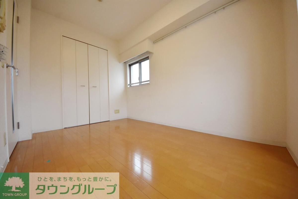 カスタリア新富町IIIの物件内観写真