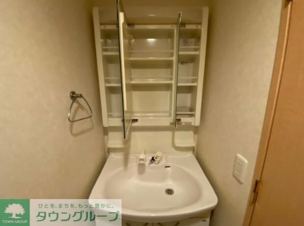 カスタリア新富町の物件内観写真