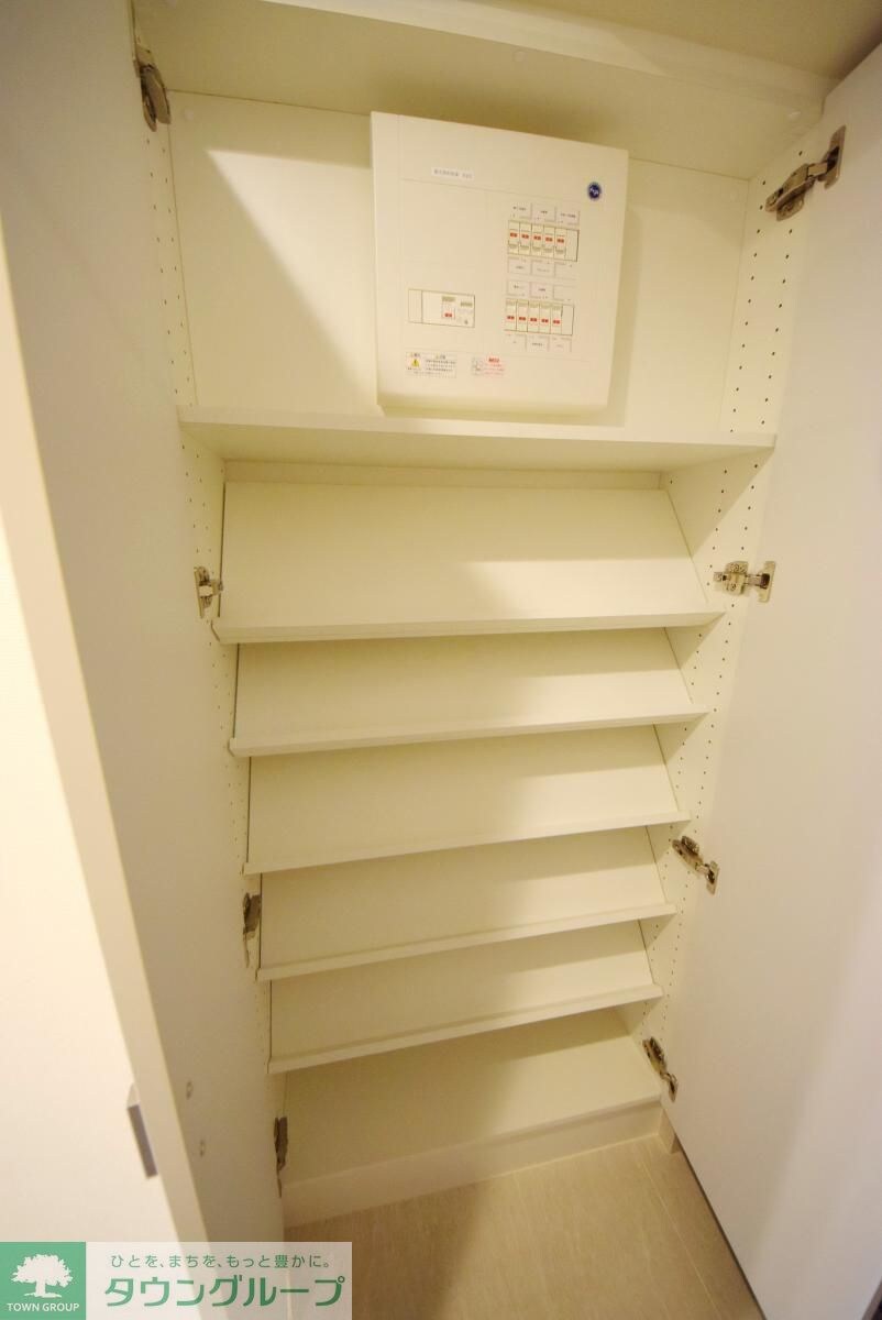 Ｏｎｅ　ＲＯＯＦ　Ｒｅｓｉｄｅｎｃｅ　Ｋｉｂａ　ＷＥＳＴの物件内観写真