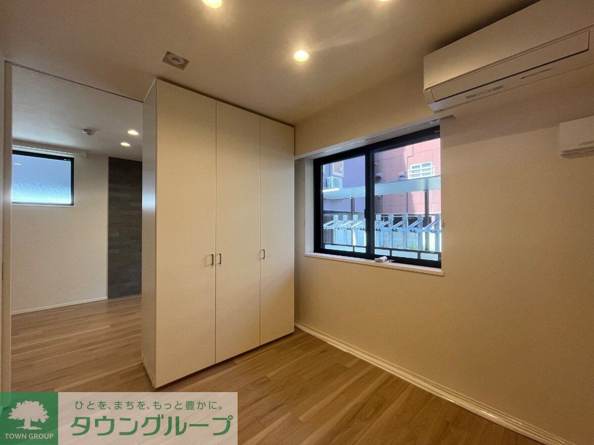 Ｃｈｌｏｅ　Ｗｅｓｔの物件内観写真