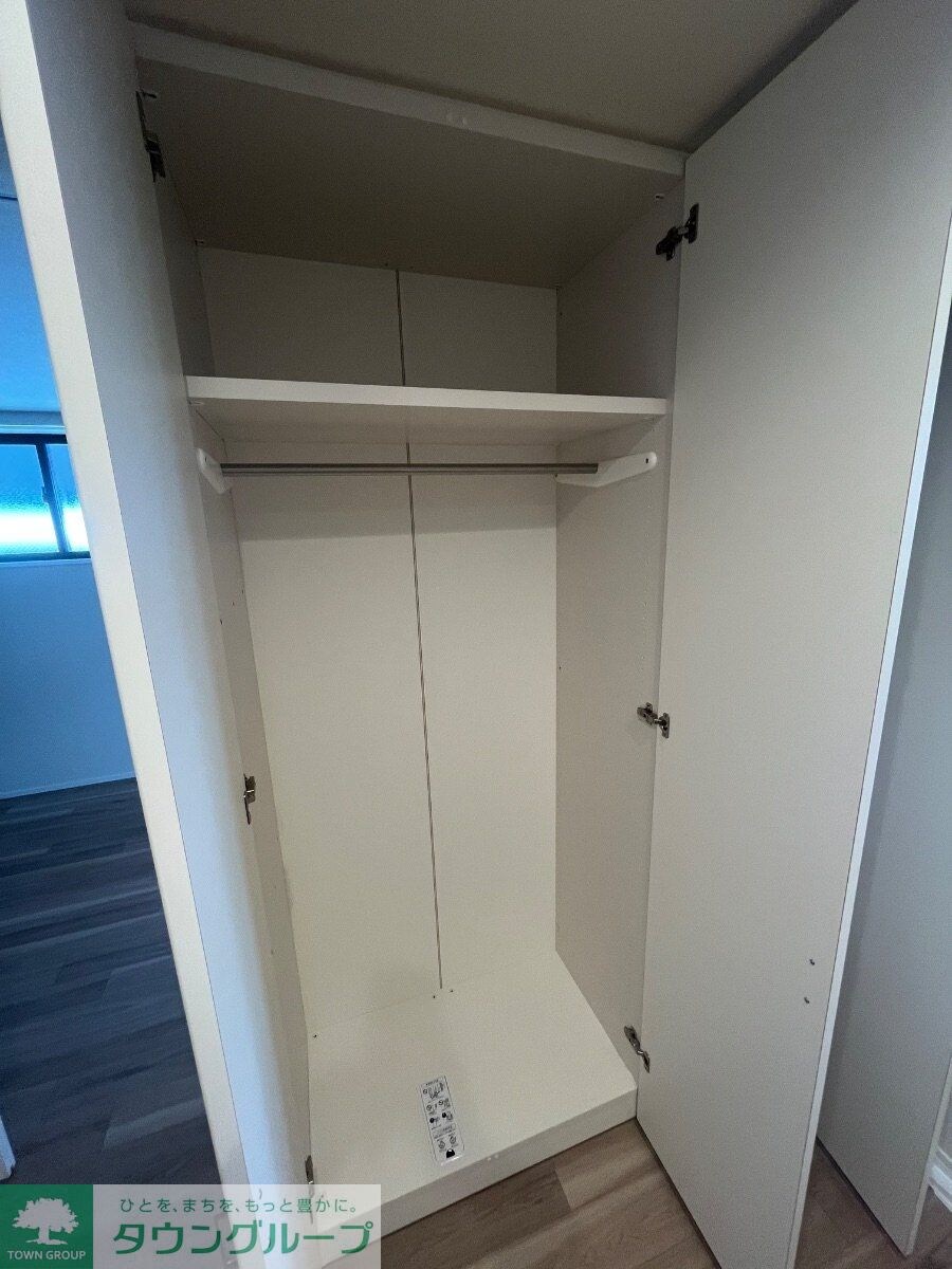 Ｃｈｌｏｅ　Ｗｅｓｔの物件内観写真