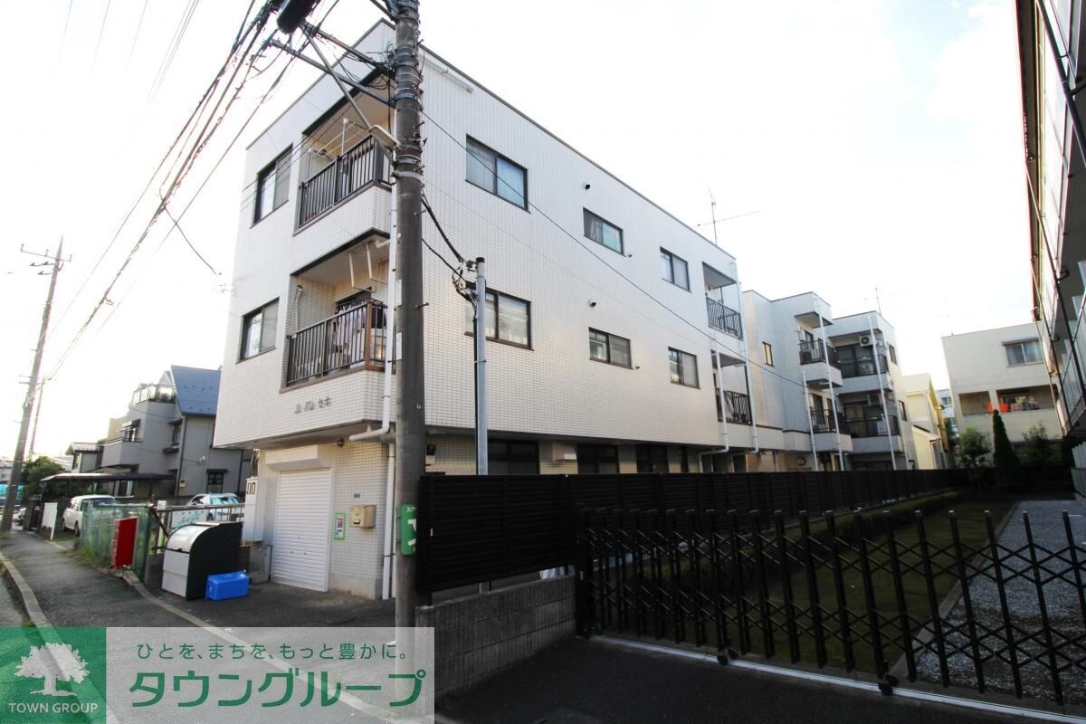 ル・パレセキの物件外観写真