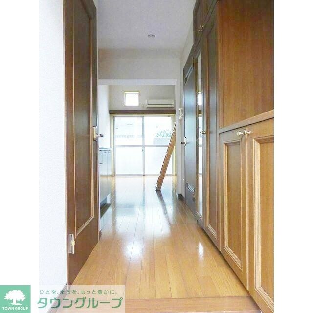 サン・スリージェの物件内観写真