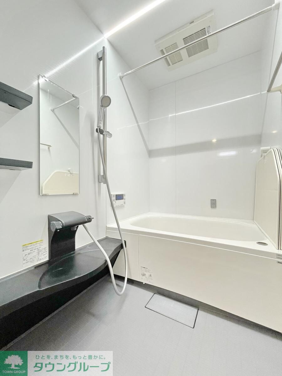 THREE　ISLANDの物件内観写真