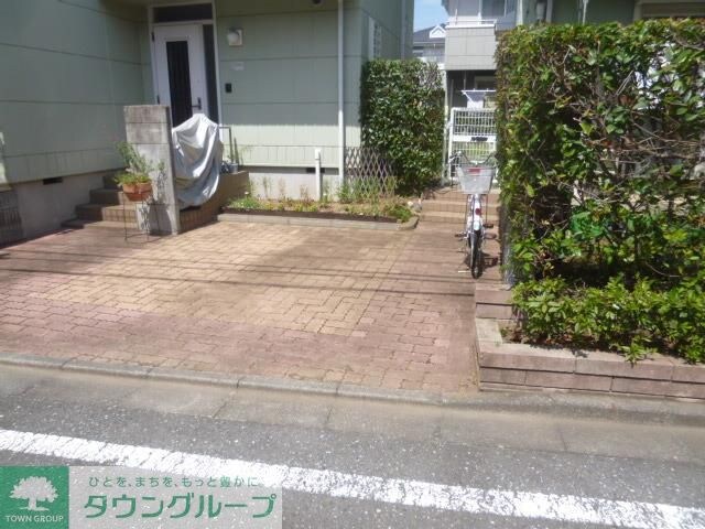 ブリージングタウン百草園の物件内観写真