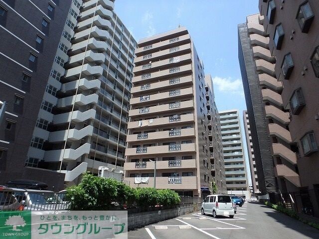 スカイマンションの物件外観写真