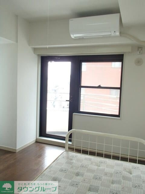 Ｑｕｅｅｎｓ　Ａｃａｄｅｍｉａの物件内観写真